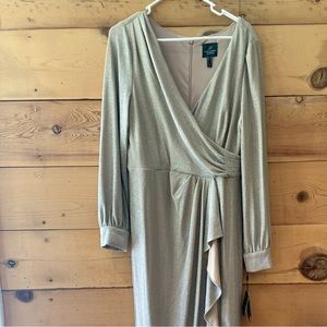 Adrianna Papell women’s maxi long sleeve dress